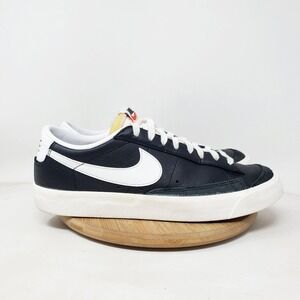 Nike Blazer Low 77 VTG Shoes Mens 9.5 Black White Lace Up Sneakers